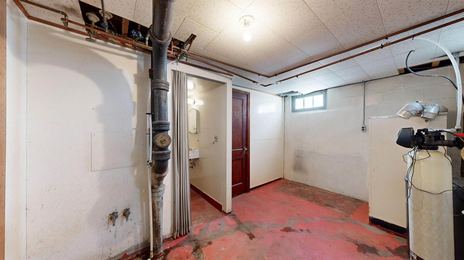 1412 James St, Bangor, WI 54614