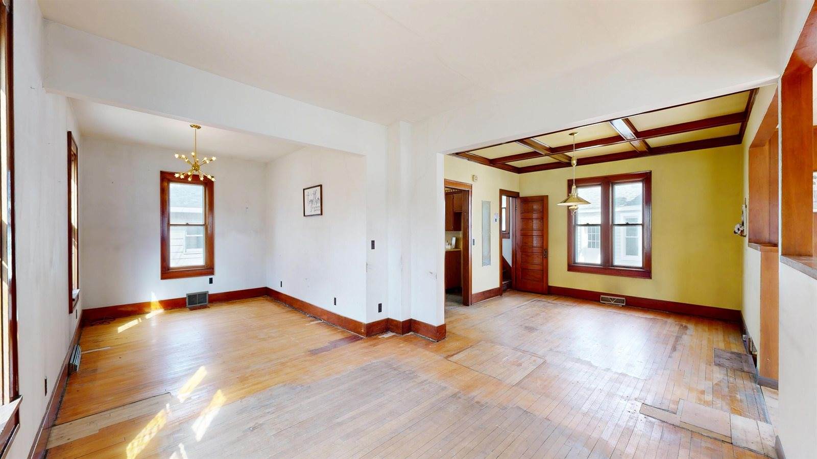 1412 James St, Bangor, WI 54614