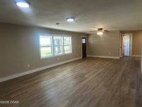 501 South 4th Street, Jasper, MO 64755