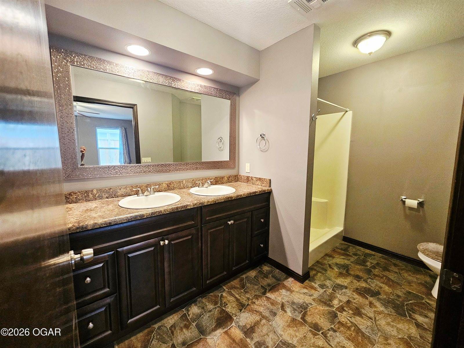 1707 North Elm Street, Pittsburg, KS 66762