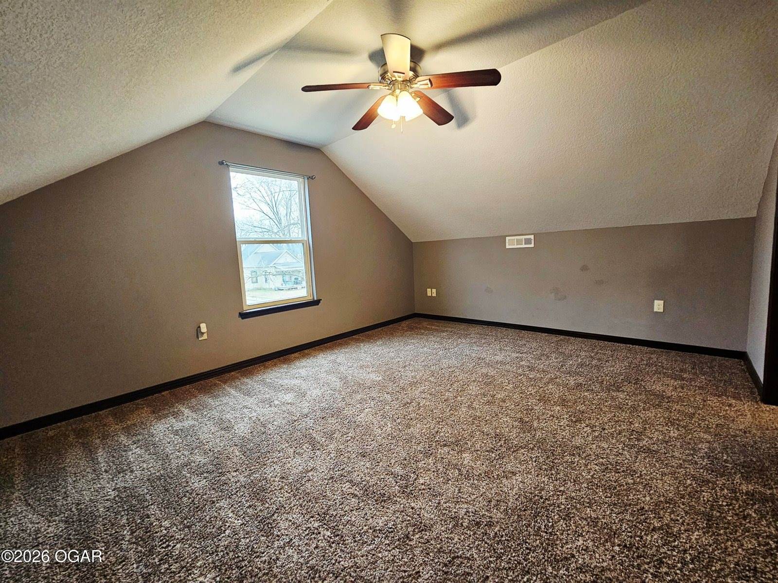 1707 North Elm Street, Pittsburg, KS 66762