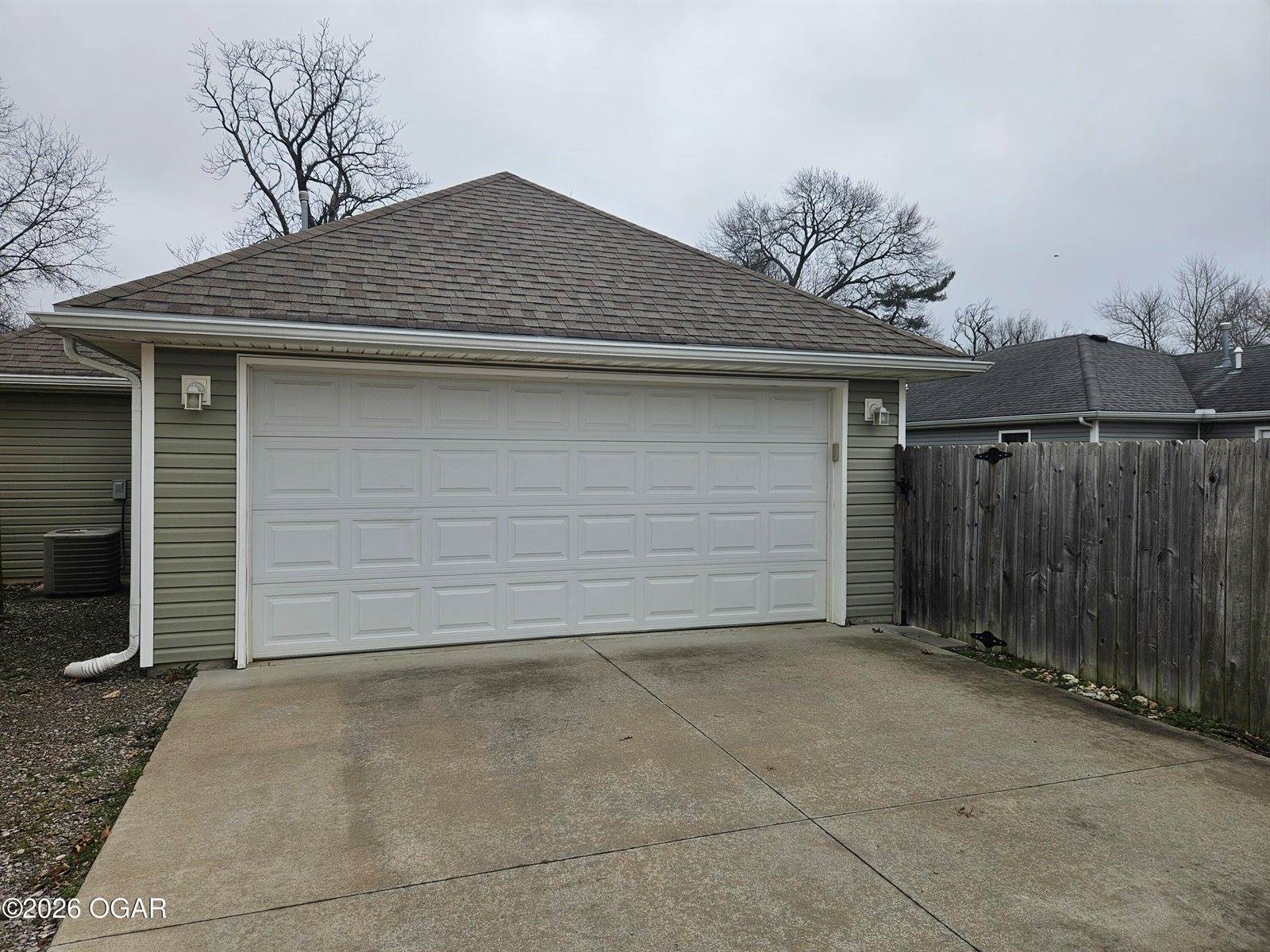 1707 North Elm Street, Pittsburg, KS 66762