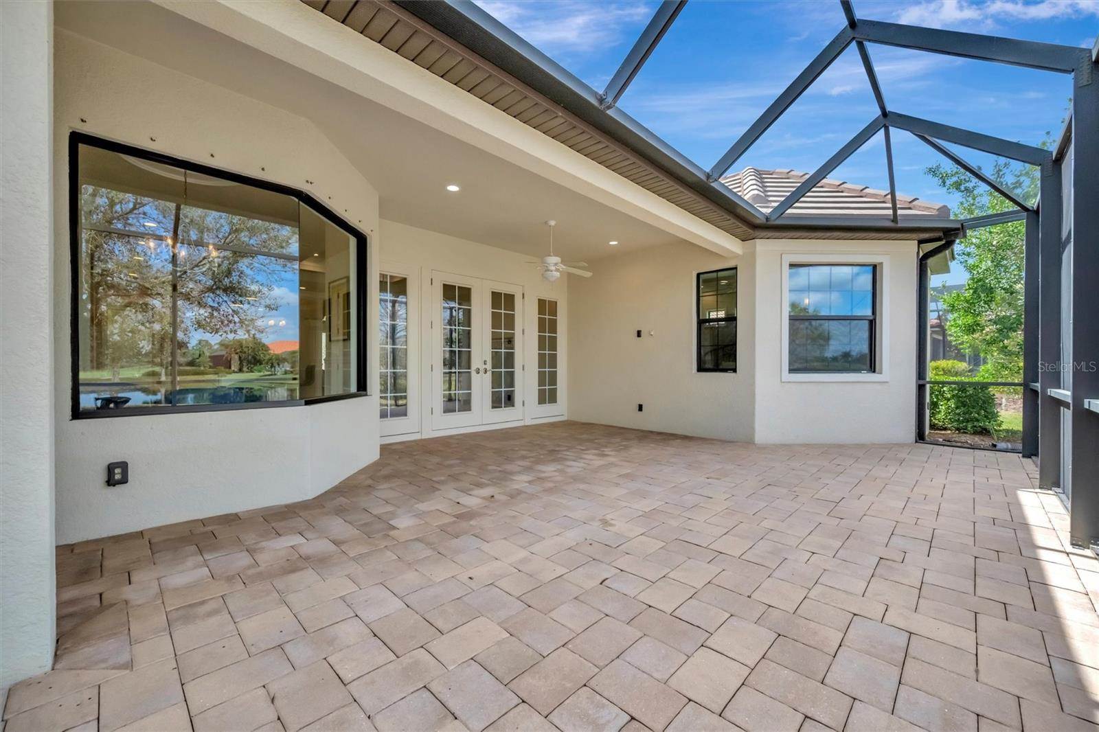 15407 Helmsdale Place, Lakewood Ranch, FL 34202