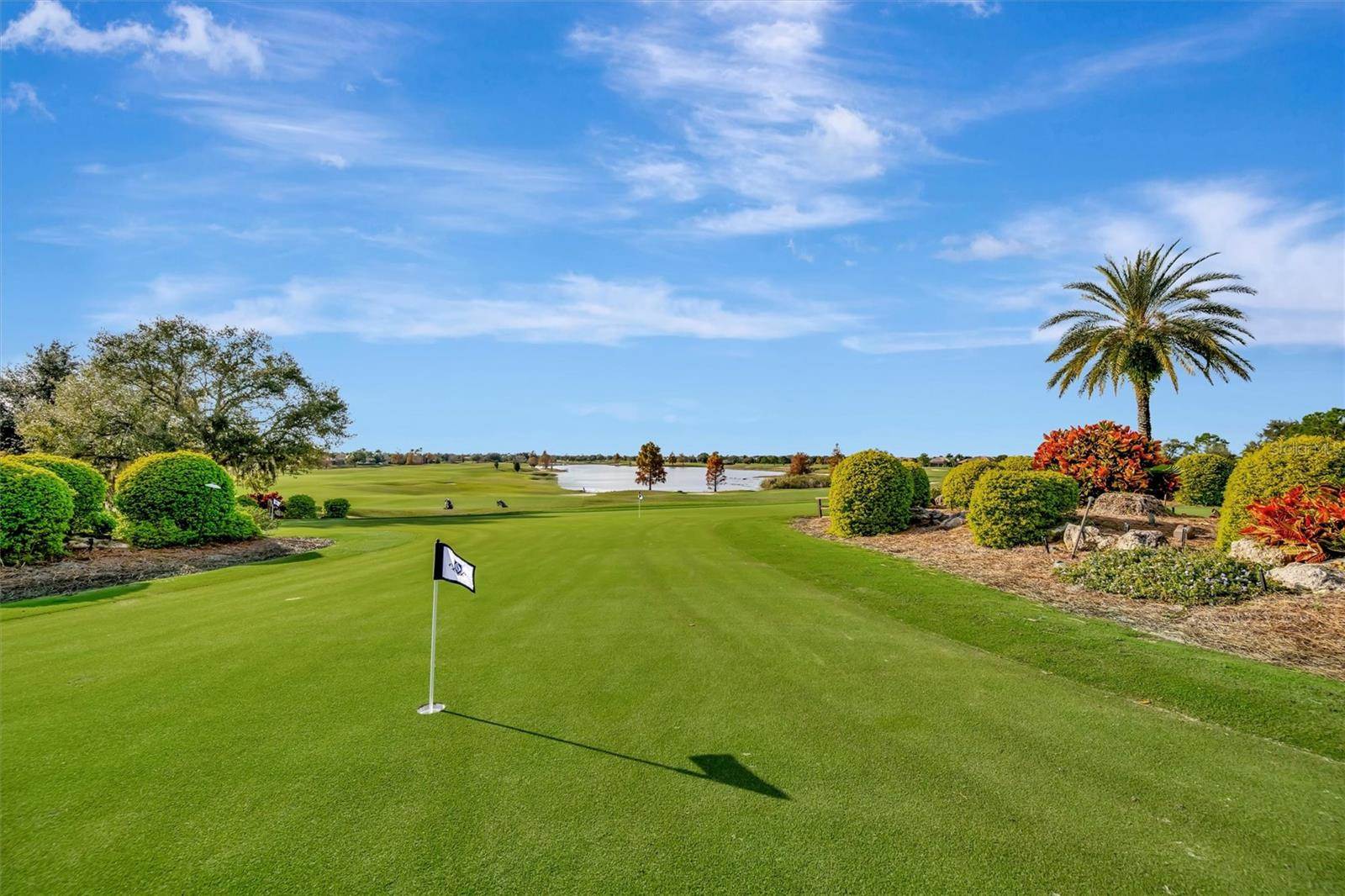 15407 Helmsdale Place, Lakewood Ranch, FL 34202