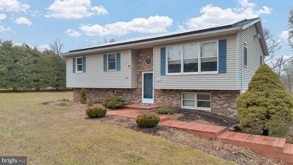 118 Oak Terrace Drive, Birdsboro, PA 19508