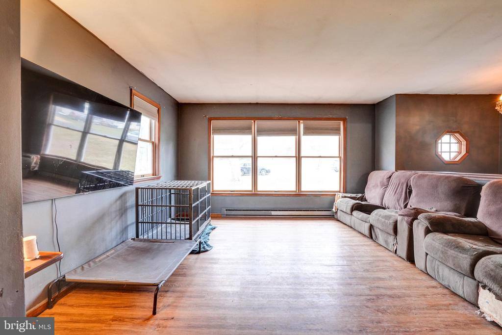 118 Oak Terrace Drive, Birdsboro, PA 19508