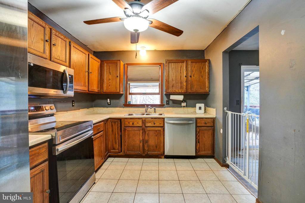 118 Oak Terrace Drive, Birdsboro, PA 19508