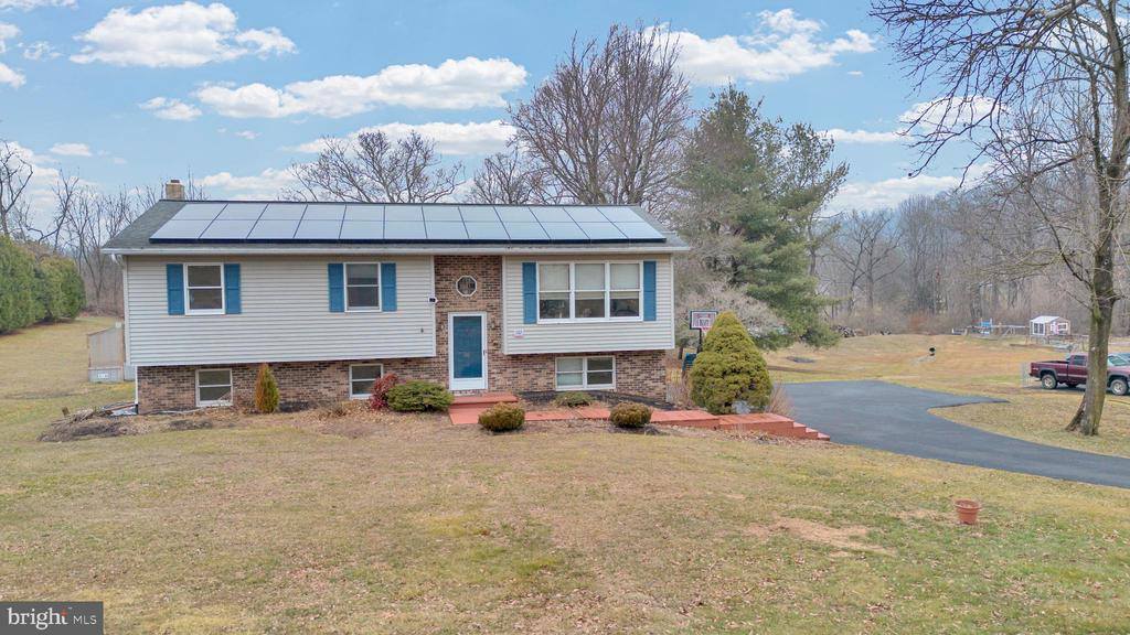 118 Oak Terrace Drive, Birdsboro, PA 19508