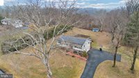 118 Oak Terrace Drive, Birdsboro, PA 19508