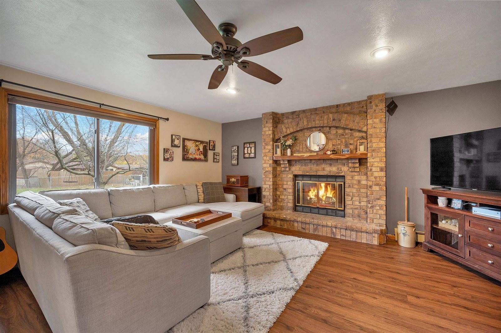 2930 Devroy Lane, Green Bay, WI 54313