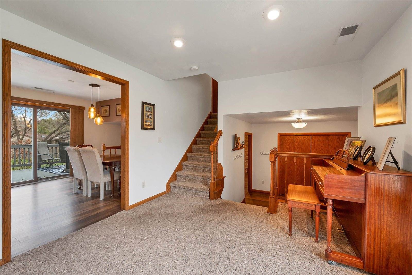 2930 Devroy Lane, Green Bay, WI 54313