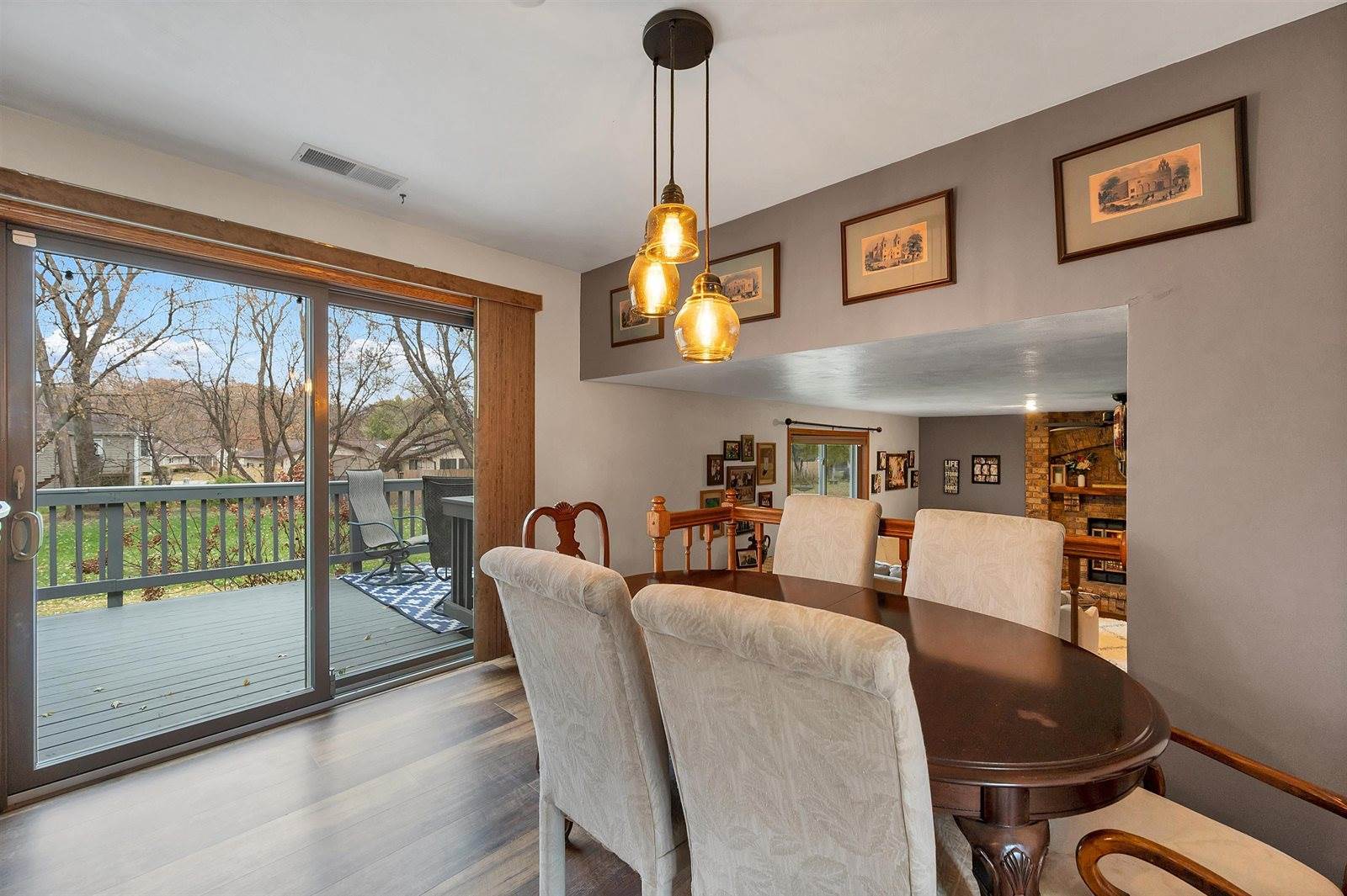 2930 Devroy Lane, Green Bay, WI 54313