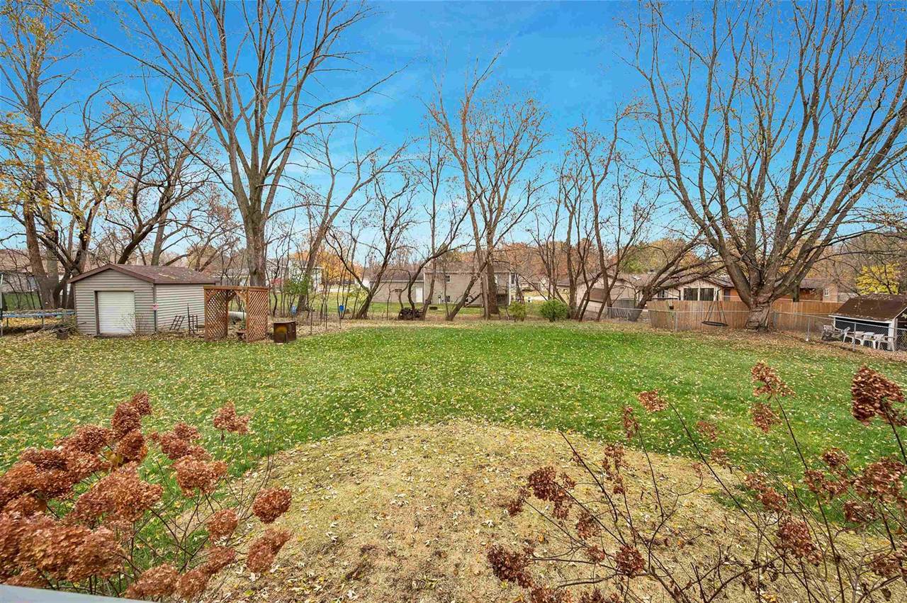 2930 Devroy Lane, Green Bay, WI 54313