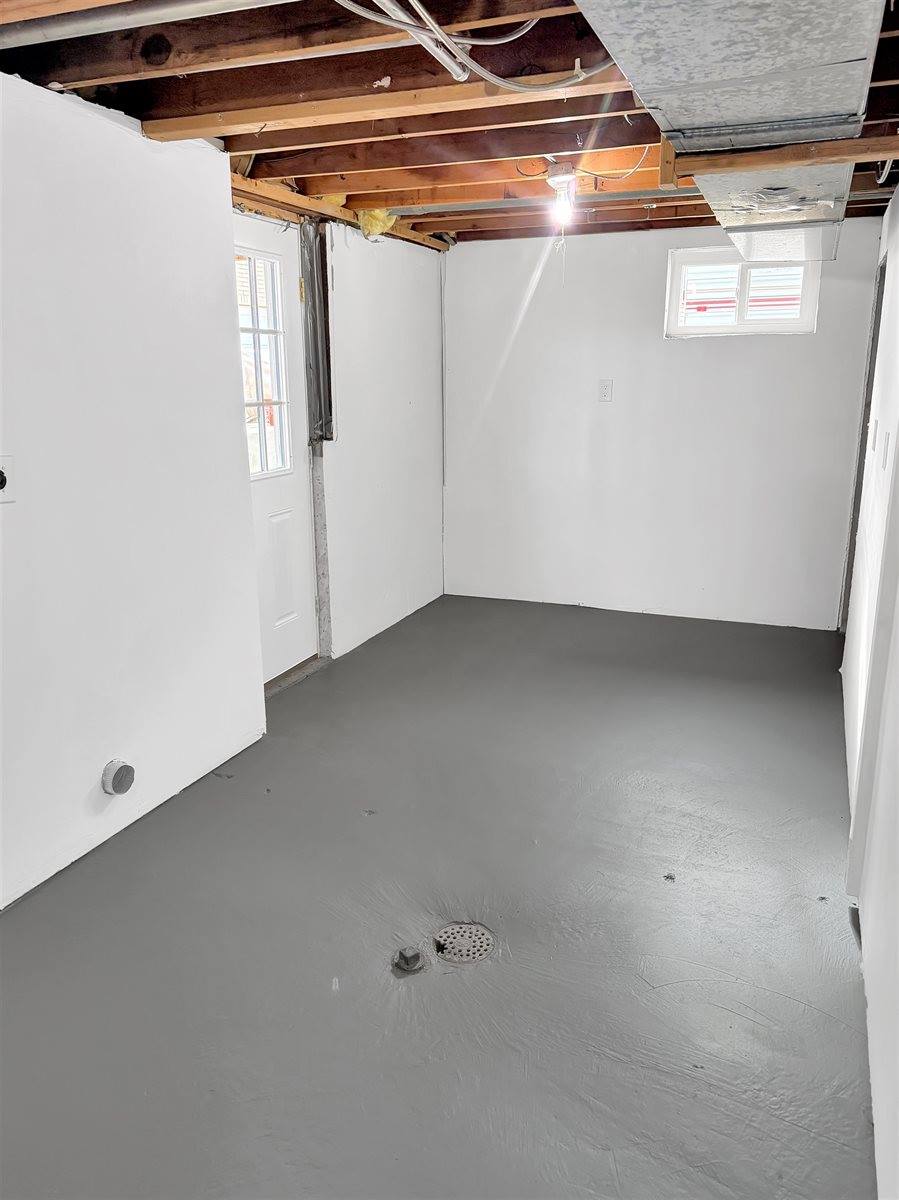 1428 Center, Evanston, WY 82930