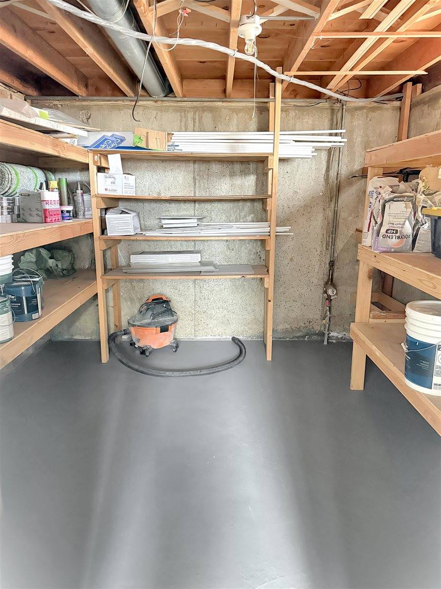 1428 Center, Evanston, WY 82930