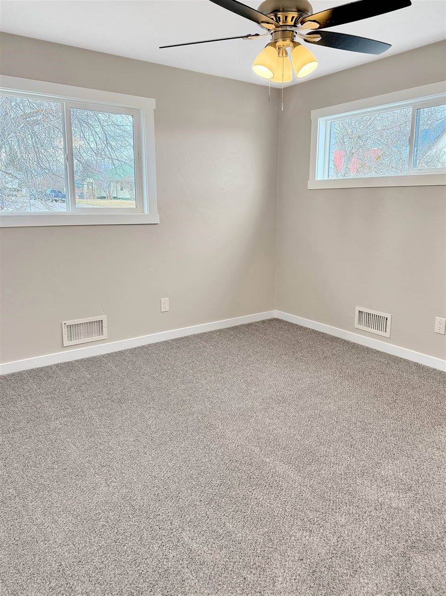 1428 Center, Evanston, WY 82930