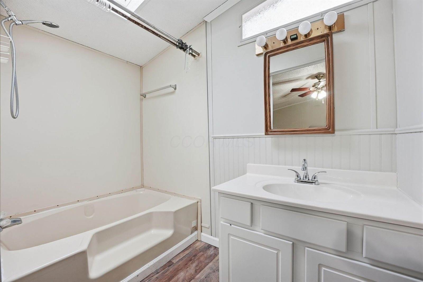 164 Lawrence Lane, Reynoldsburg, OH 43068