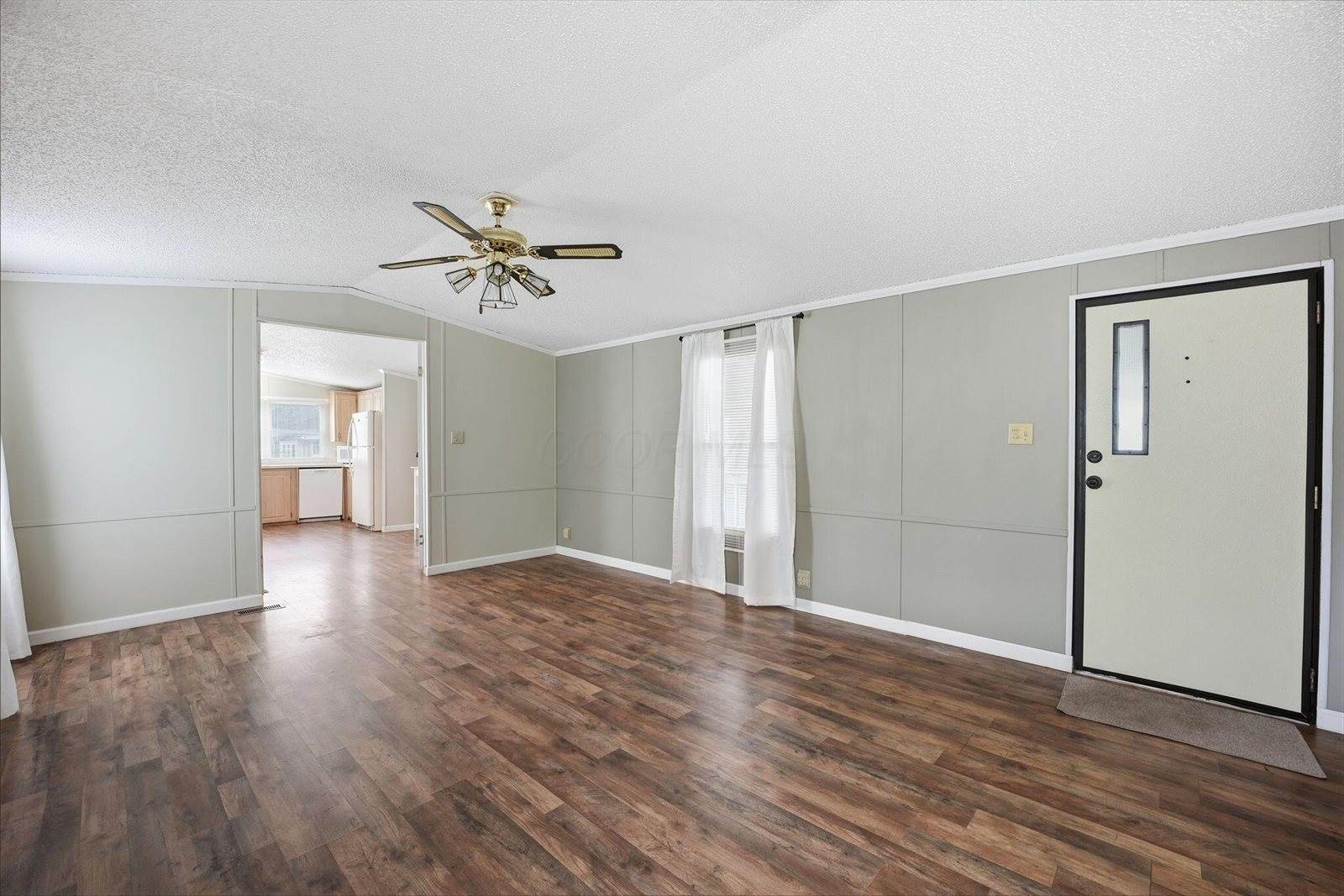 164 Lawrence Lane, Reynoldsburg, OH 43068