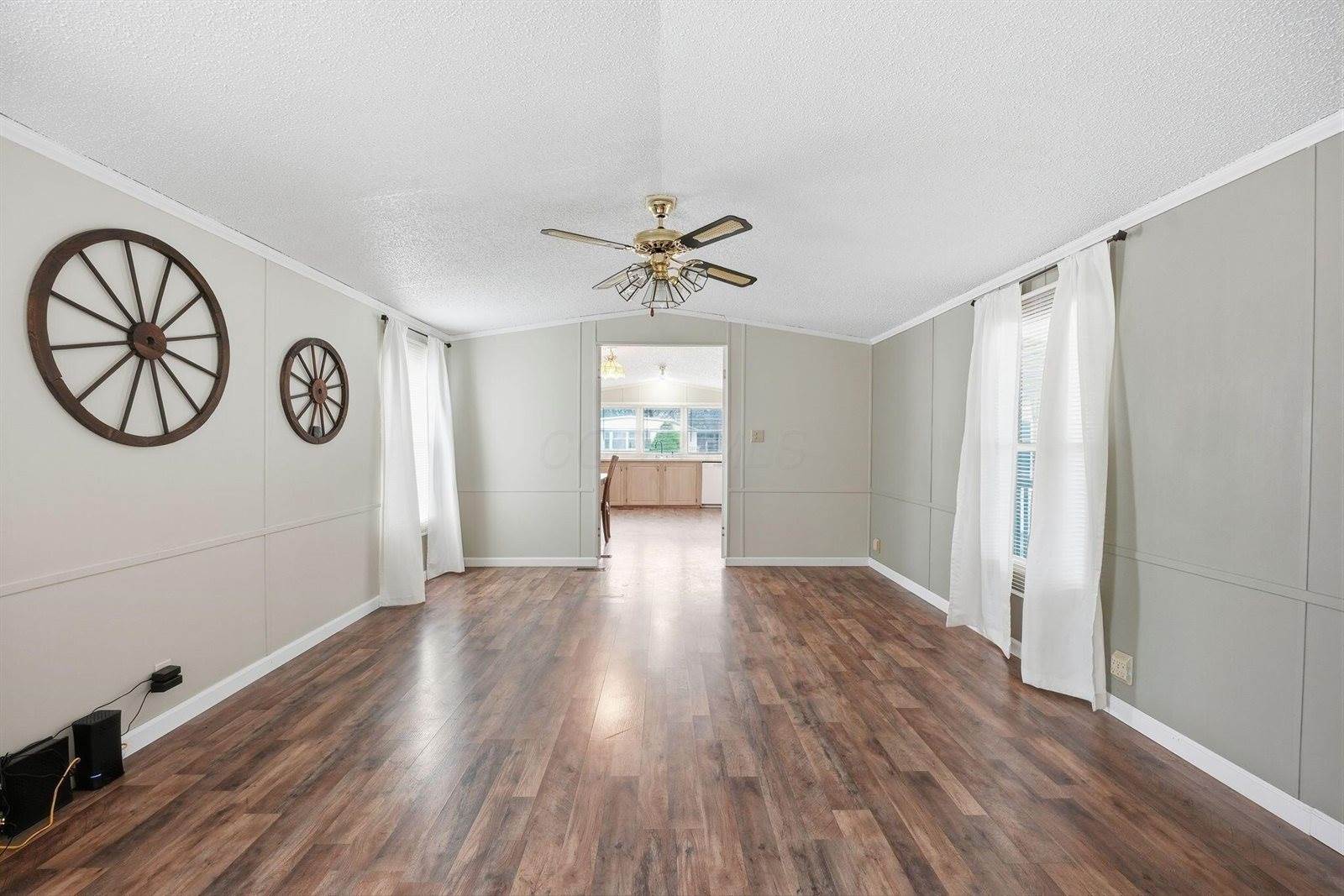 164 Lawrence Lane, Reynoldsburg, OH 43068