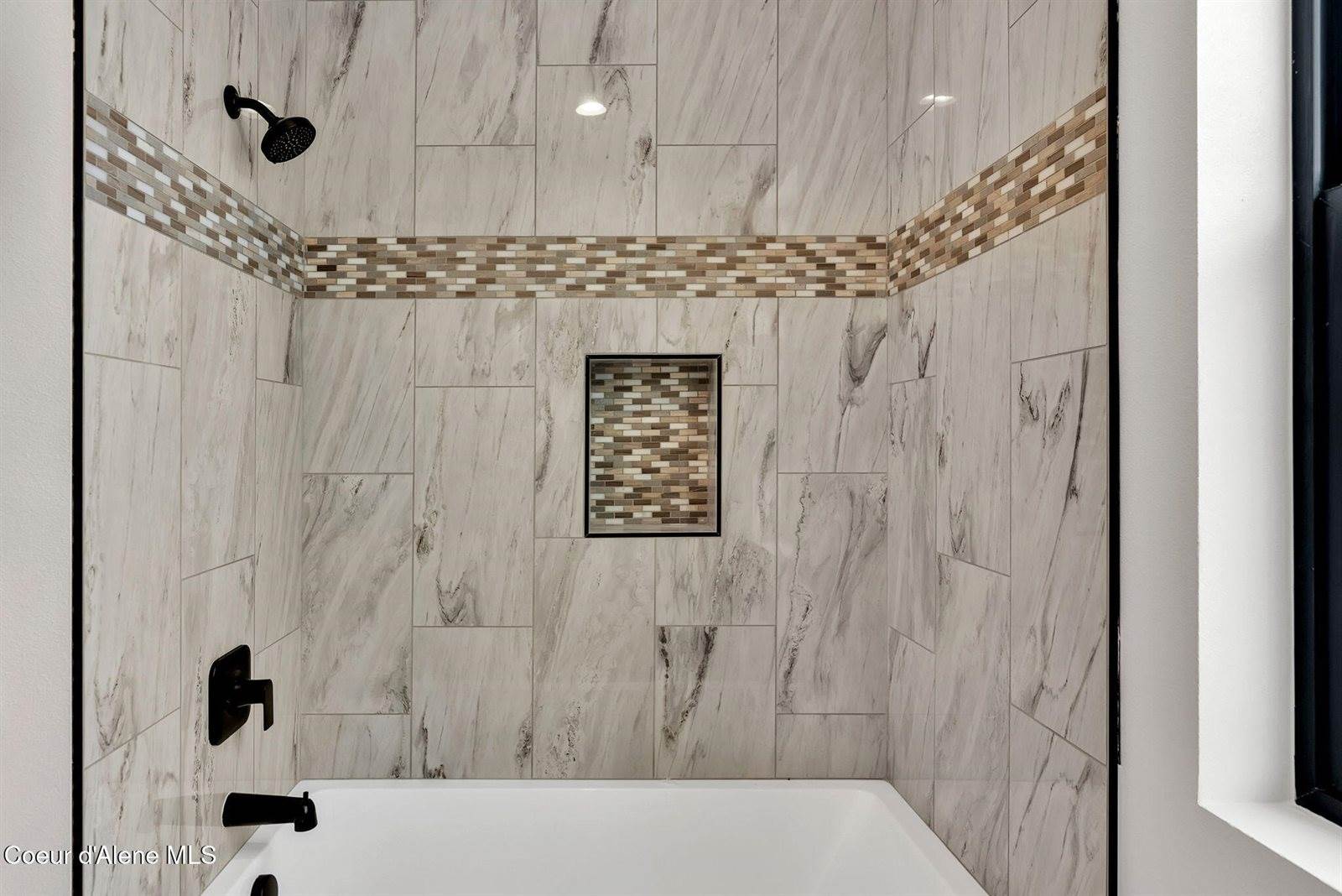 969 Flying Geese Way, Blanchard, ID 83804