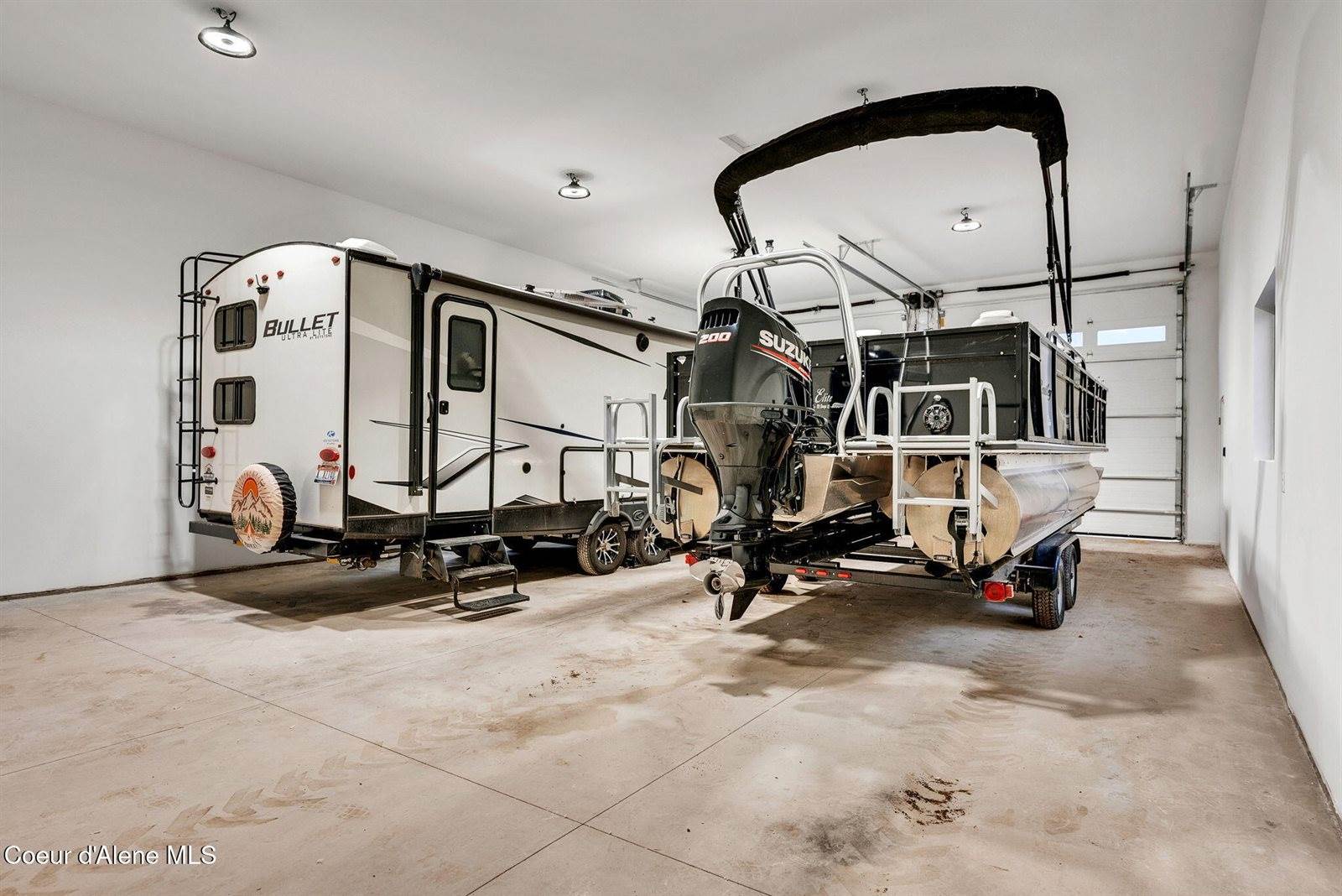 969 Flying Geese Way, Blanchard, ID 83804