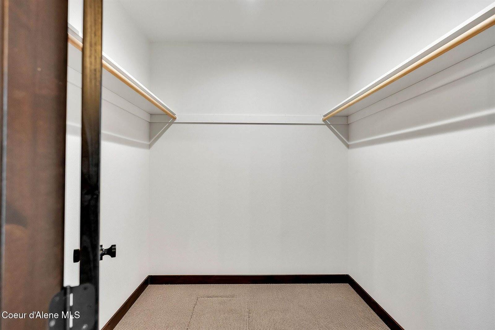 969 Flying Geese Way, Blanchard, ID 83804