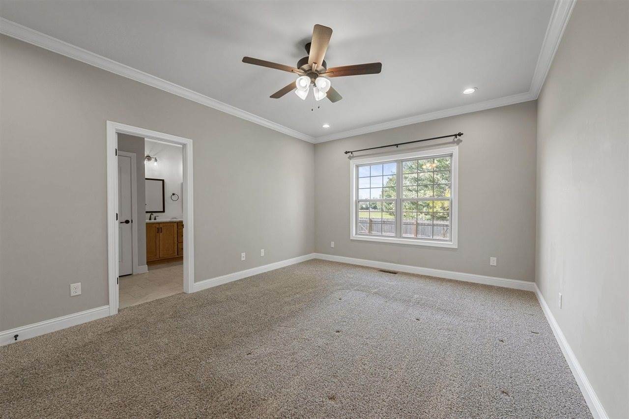 770 Olde Gap Street, Bowling Green, KY 42104