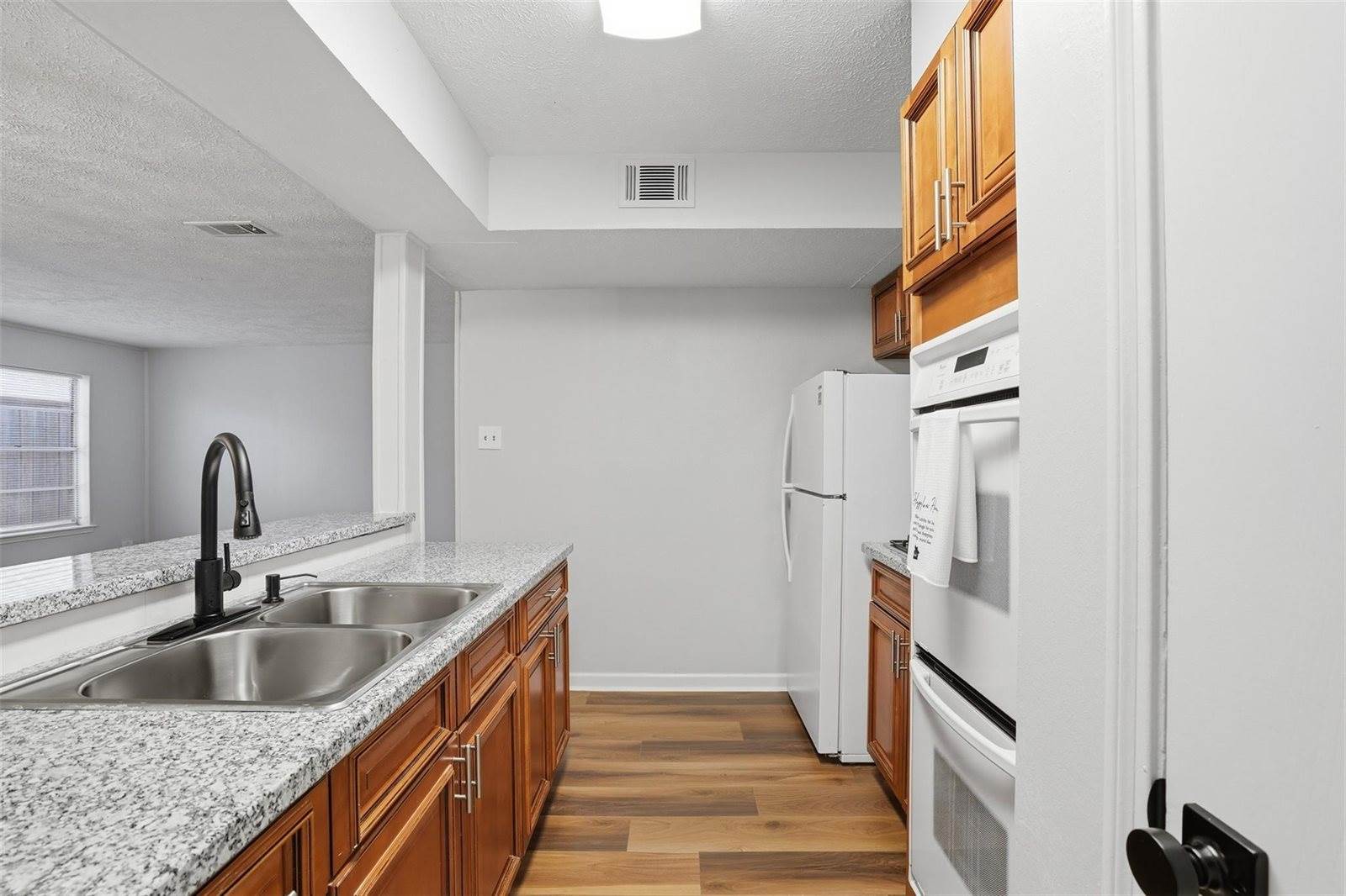 11647 Sabo Road, Houston, TX 77089