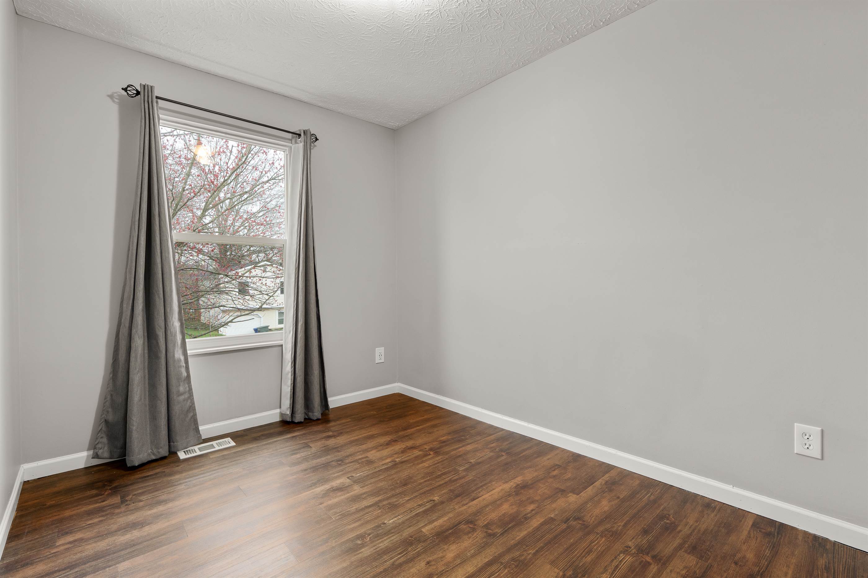 8377 Waco Lane, Powell, OH 43065