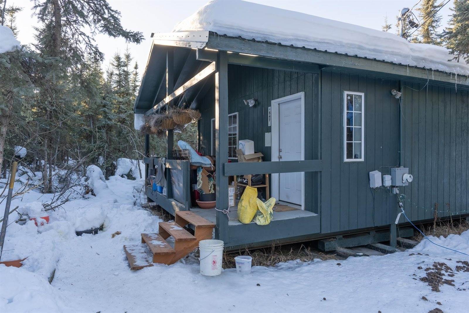 561 Nature Trail, Fairbanks, AK 99709