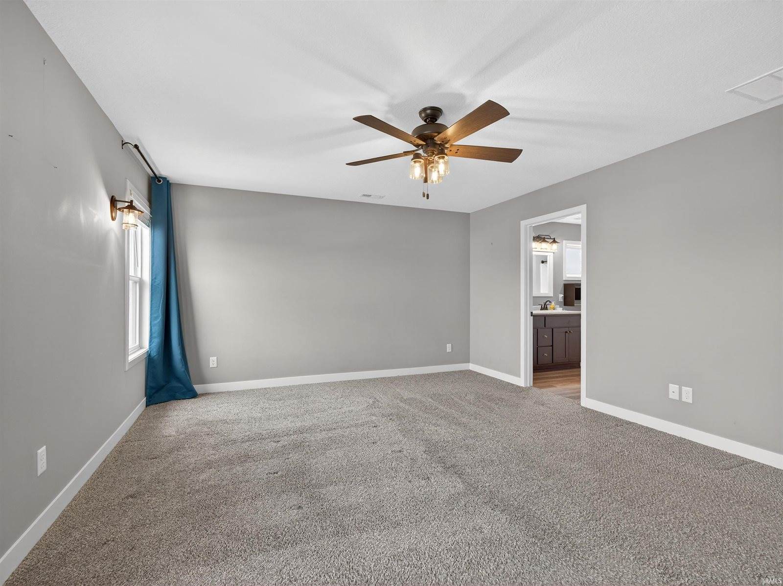 962 Casting Road, Huntertown, IN 46748