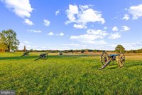 9672 Swallowtail Lane, Manassas, VA 20110