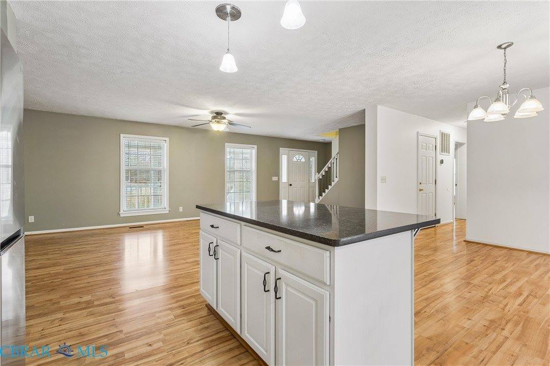 6525 Hickory Knoll Road, Gloucester, VA 23061