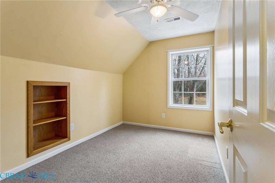 6525 Hickory Knoll Road, Gloucester, VA 23061