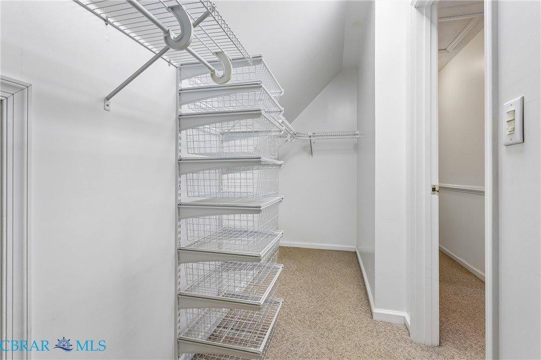 6525 Hickory Knoll Road, Gloucester, VA 23061