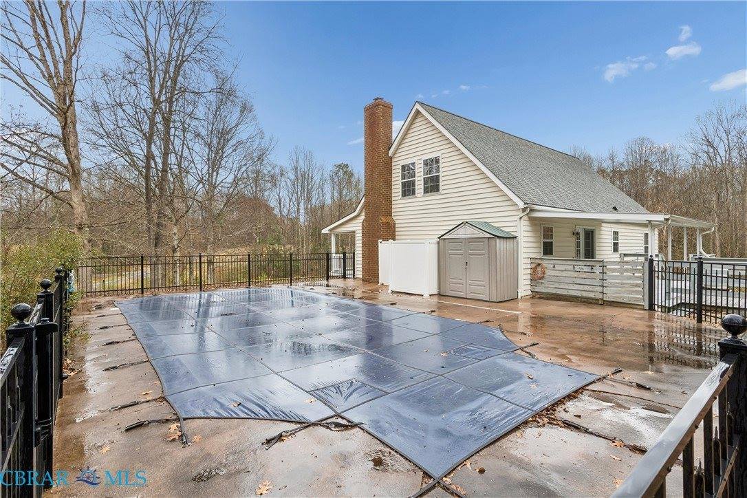 6525 Hickory Knoll Road, Gloucester, VA 23061