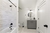 1014 The Lake Drive, Broussard, LA 70518