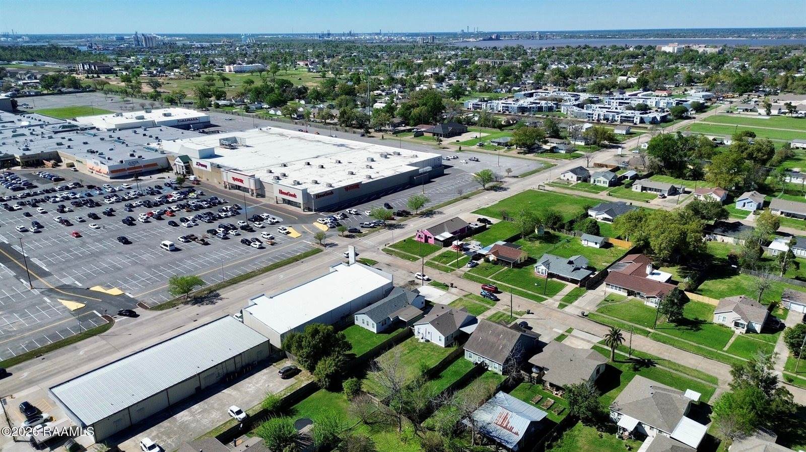 237 Lucille Street, Lake Charles, LA 70601