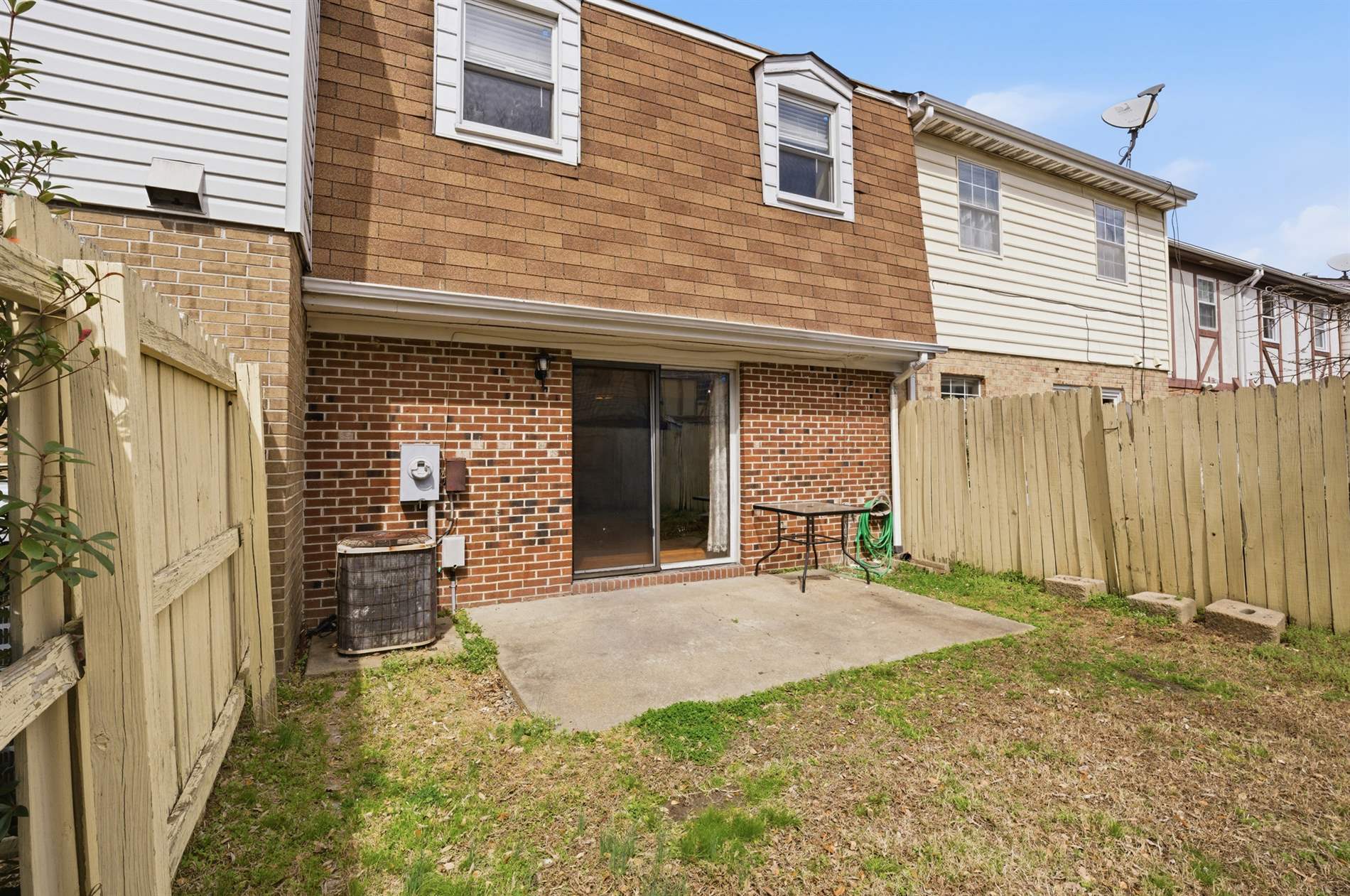 102 Tyburn Court, Hampton, VA 23669