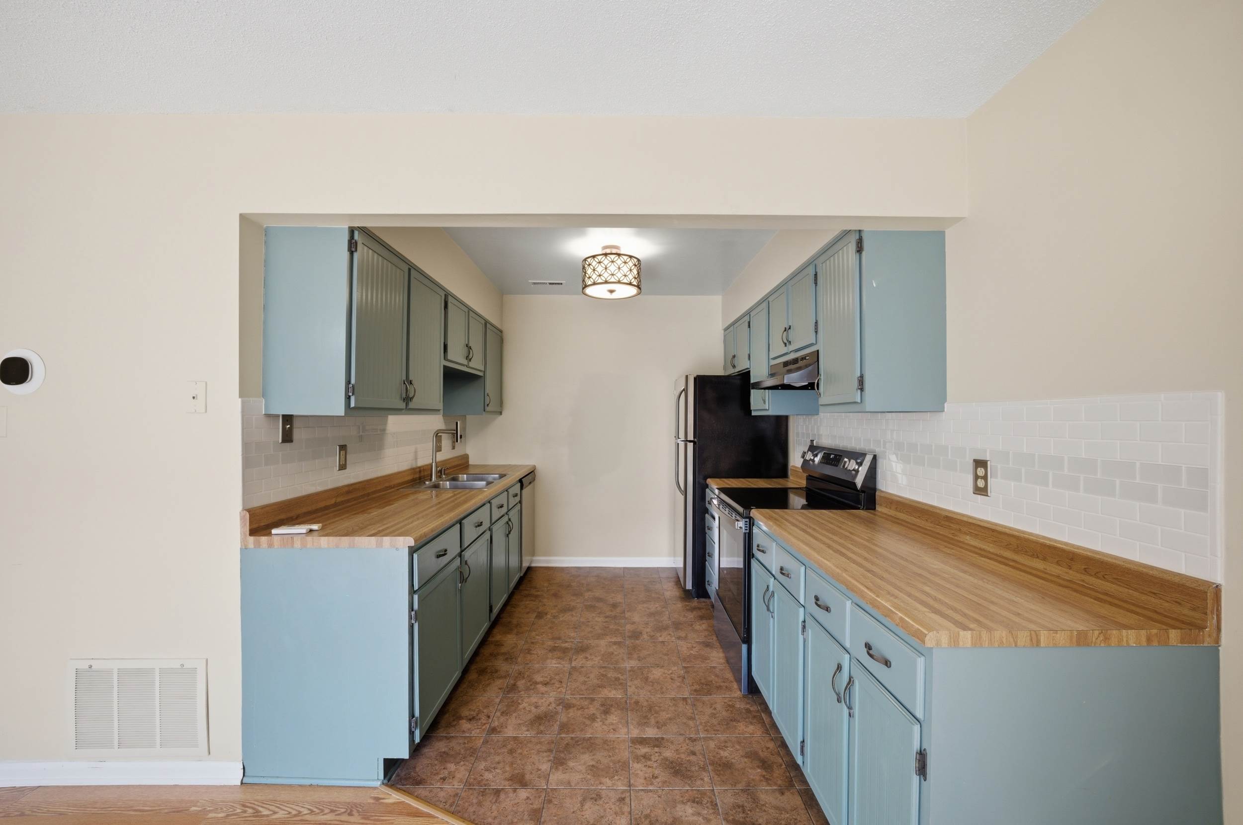 102 Tyburn Court, Hampton, VA 23669