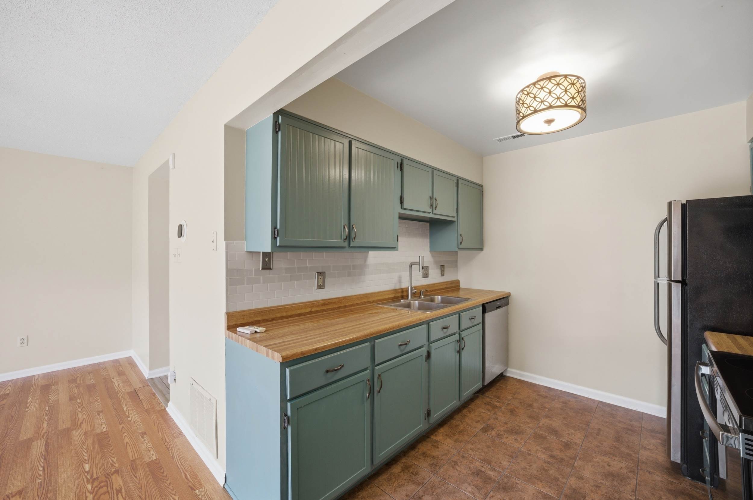 102 Tyburn Court, Hampton, VA 23669