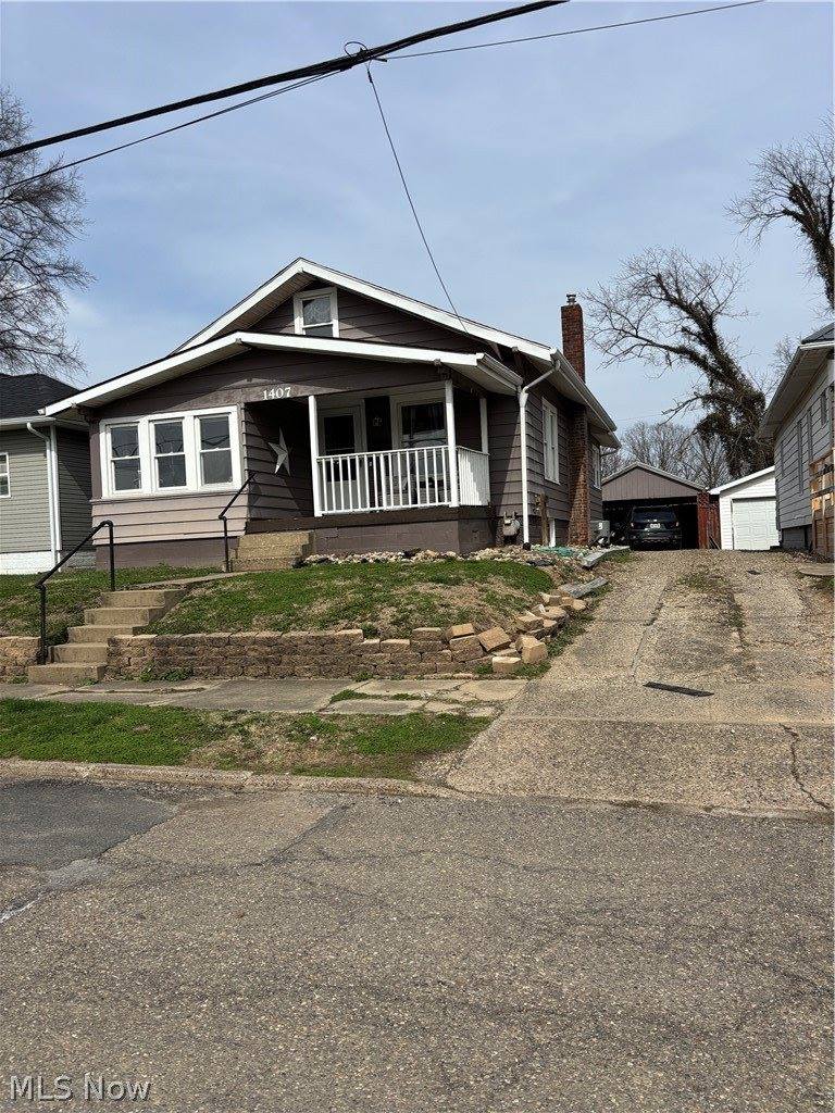 1407 Elm Street, Cambridge, OH 43725
