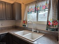 1407 Elm Street, Cambridge, OH 43725