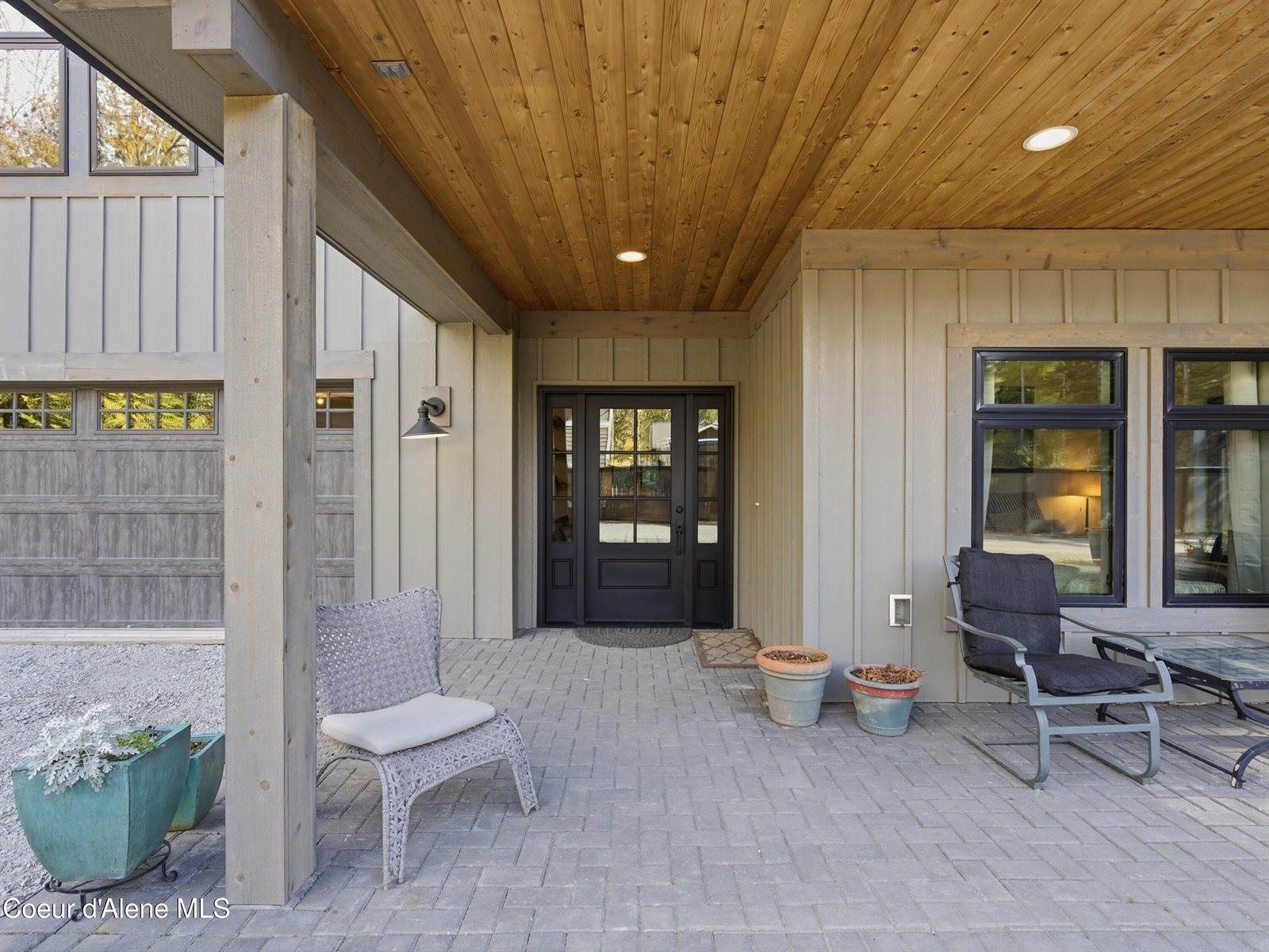 85 Camas Dr, Priest River, ID 83856