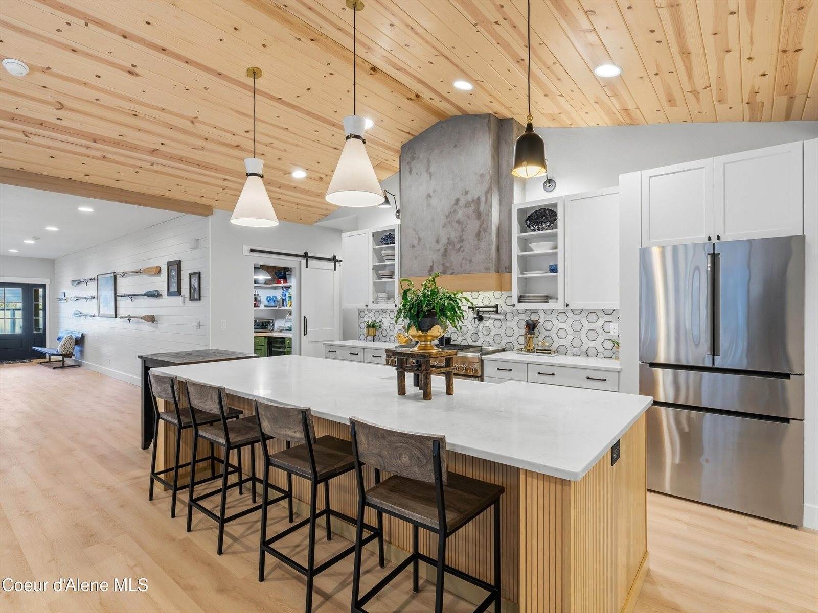 85 Camas Dr, Priest River, ID 83856