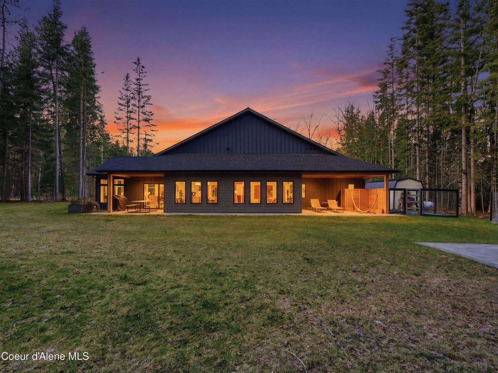 85 Camas Dr, Priest River, ID 83856