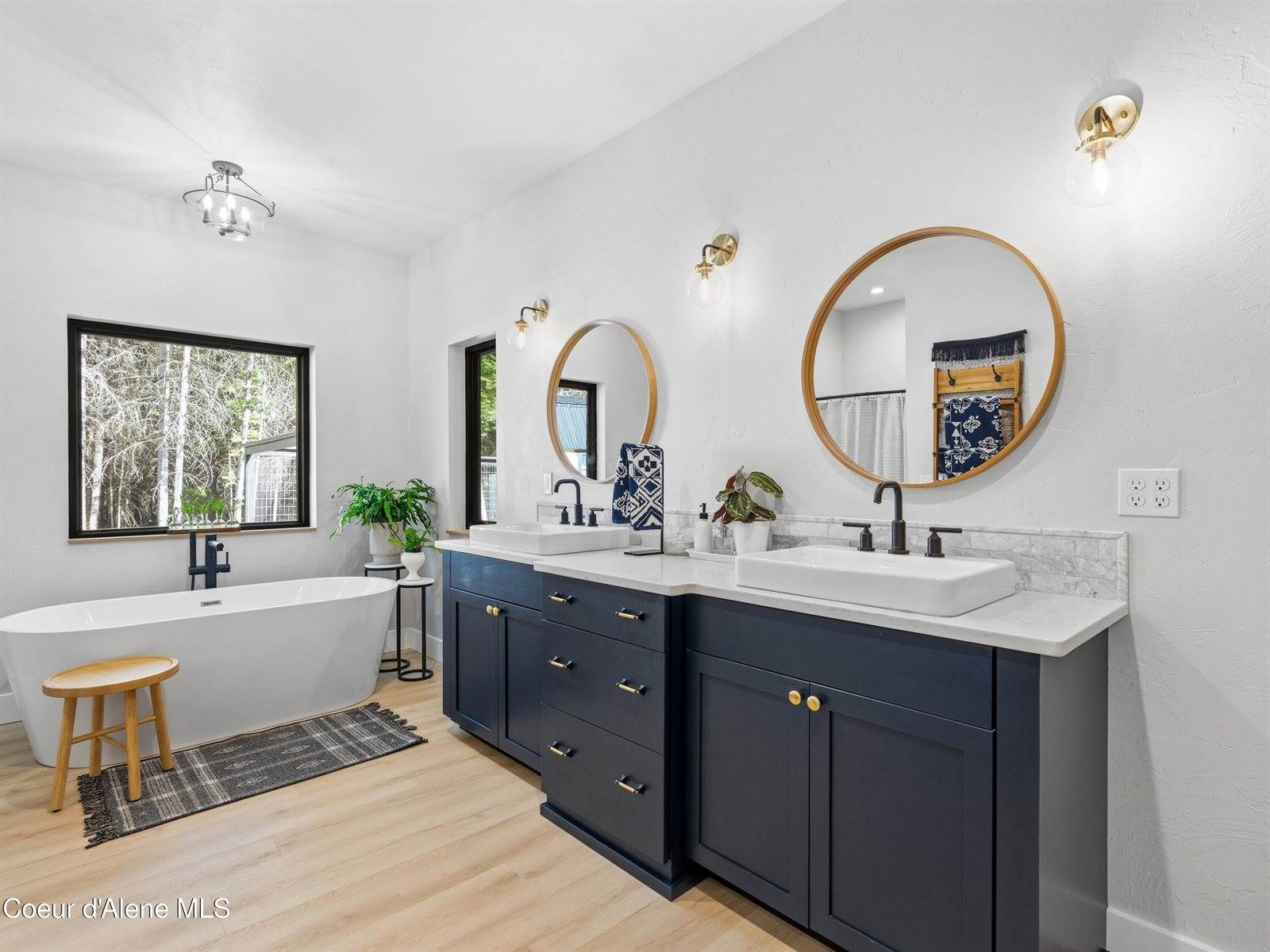 85 Camas Dr, Priest River, ID 83856