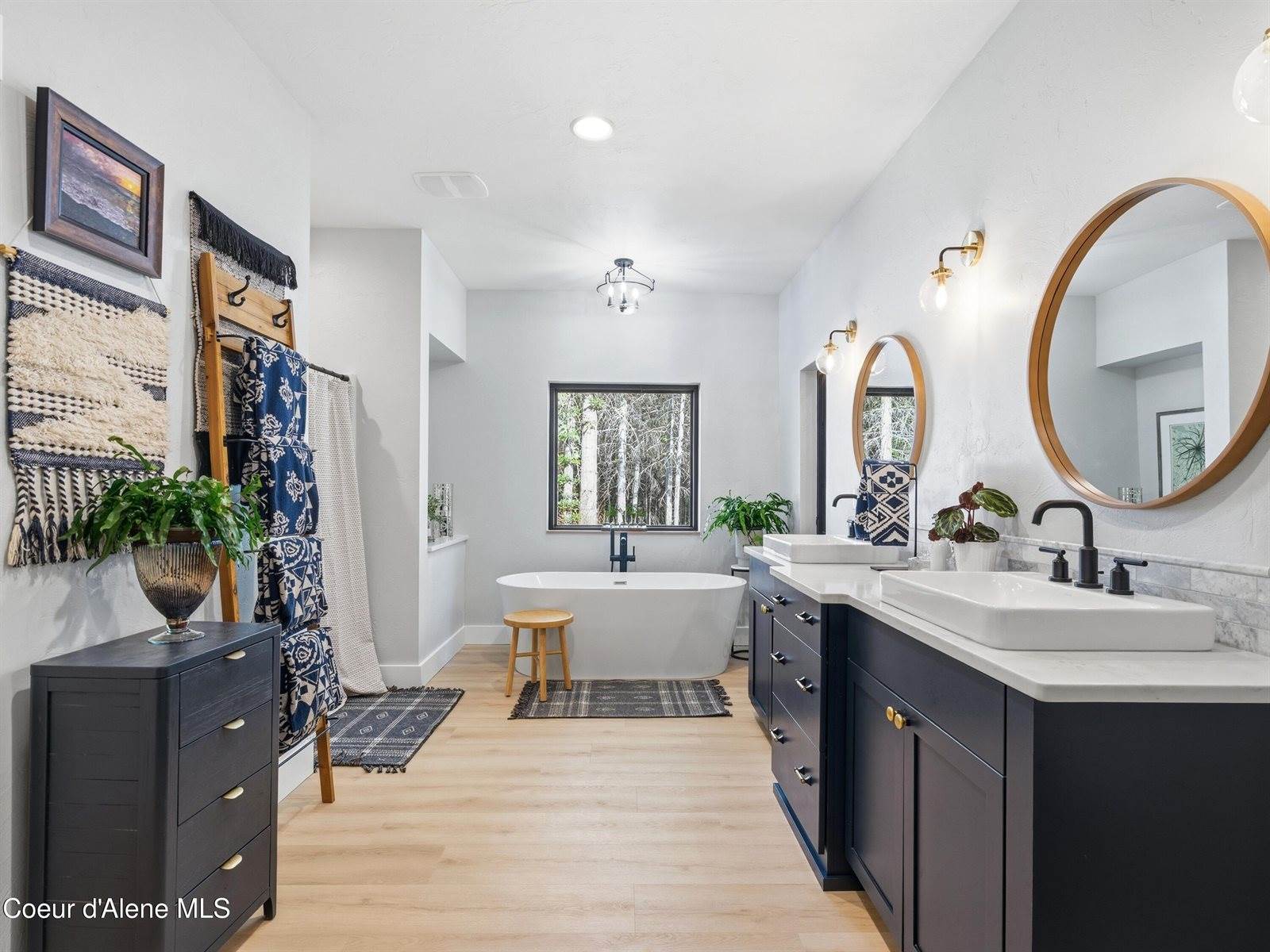 85 Camas Dr, Priest River, ID 83856