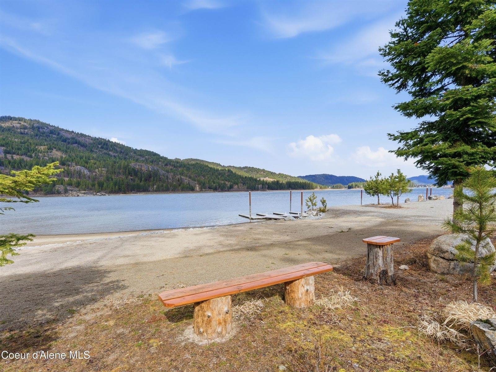 85 Camas Dr, Priest River, ID 83856