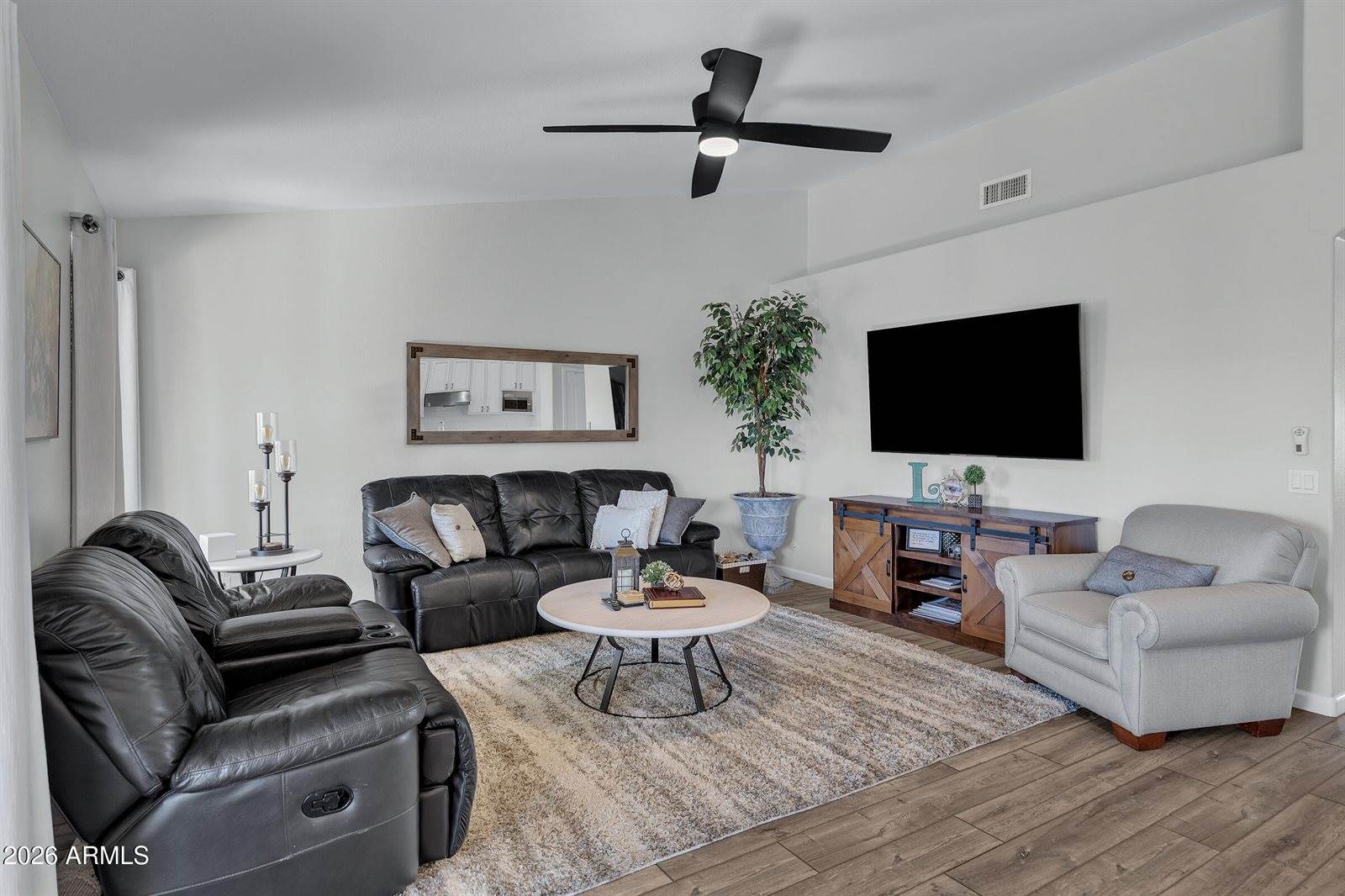 9421 East Jadecrest Drive, Sun Lakes, AZ 85248